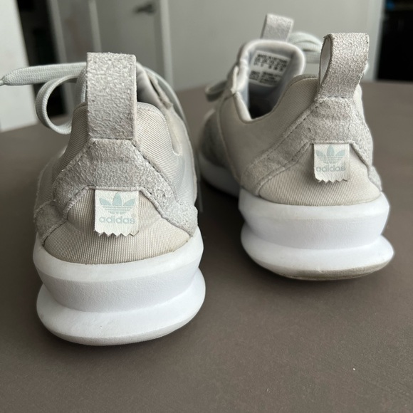 M049 Adidas SL Loop Runner White Grey Shoes Sneakers Running  Size 5 1/2 - Picture 4 of 6